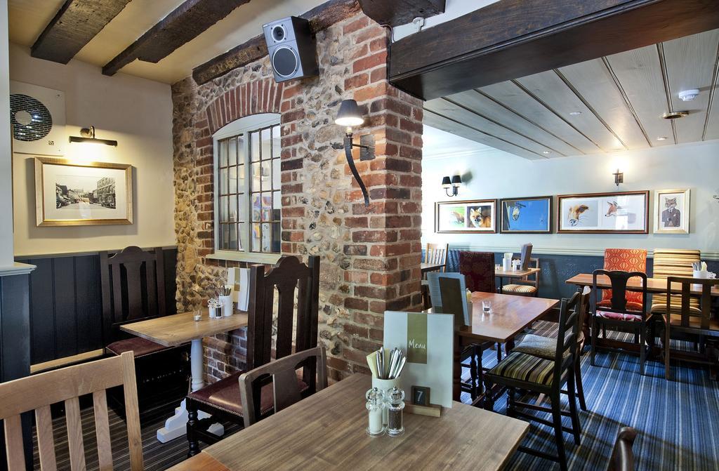 The Fox By Greene King Inns Bury St. Edmunds Eksteriør billede